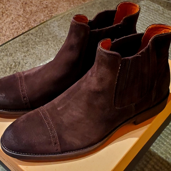 New Johnston & Murphy 1850 Dark Brown Suede Boots - Picture 1 of 12
